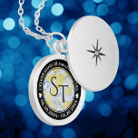 Elegant 18:e Porcelain Bröllop-årsdagen Berlockhalsband<br><div class="desc">Högtidlighålla 18:e bröllop-årsdagen med detta minnesskåp! Elegantens svarta och vita bokstäver med guld-dammad sexkantig konfetti på vit och porslinsblå marmorerad bakgrund tillför ett minnesvärt tryck för detta speciella tillfälle och denna milstolpe. Anpassa med parets initialer, ett speciellt budskap och data för deras porslinsjubileum. Design © W.H. Sim. Se mer på...</div>