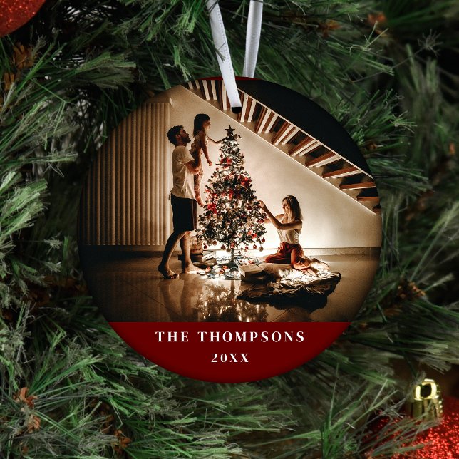 Elegant 2024 Family Photo Minimalist Mörk Red Julgransprydnad Keramik (Skapare uppladdad)