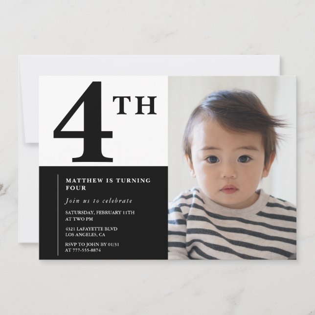 Elegant 4-års inbjudan Svart Chic Modern (Framsida)