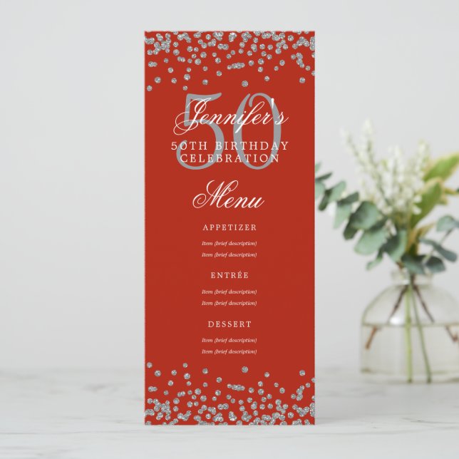 Elegant 50:e födelsedag Menu Silver Red Confetti Inbjudningar (Stående Fram)