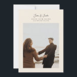 Elegant 5-foto collage manus kalligrafi bröllop spara datumet<br><div class="desc">modern 5-foto manus kalligrafi bröllop Spara datum. Detta eleganta kort innehåller ett foto av 1 foto på framsidan och 4 på baksidan med anpassad text och bakgrund. collage</div>