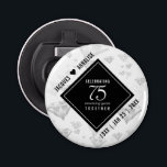 Elegant 75:e Diamond Bröllop-årsdagen Flasköppnare<br><div class="desc">Fira 75:e diamanten bröllop med snyggtens öppnare flaska! Elegantens svarta och vita bokstäver med stiliserad diamantkonfekt på vit bakgrund ger ett minnesvärt tryck för detta speciella tillfälle och en extraordinär milstolpe. Anpassa med parets namn och år av giftermål. Design © W.H. Sim,  Med reserverade Höger. Se mer på zazzle.com/expressionsoccasions</div>