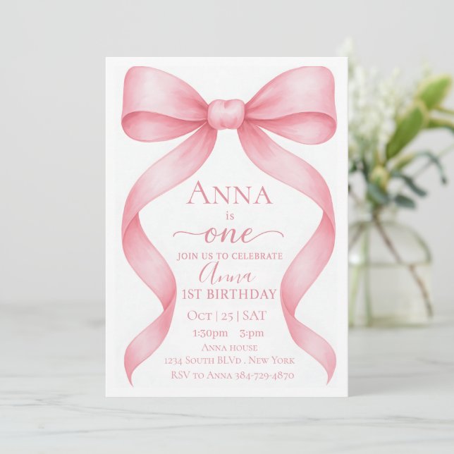 Elegant Adjustable Pink Bow First Birthday Invitat Inbjudningar (Stående Fram)