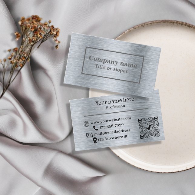 Elegant Affärskort av metalliskt silver Visitkort (Skapare uppladdad)