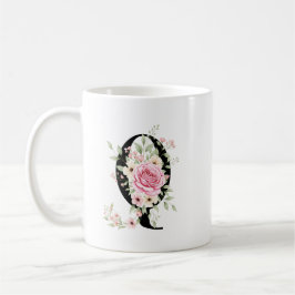 Elegant Alphabet Coffee Cup with Pink Rose Design Kaffemugg