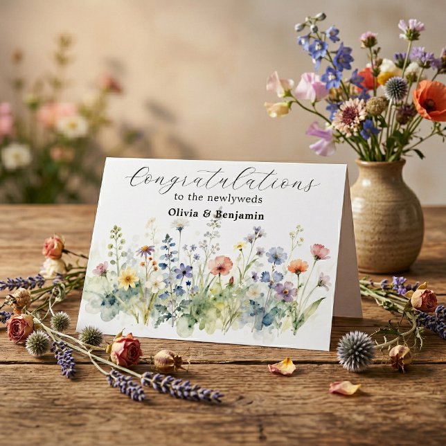 Elegant äng med vilda blommor bröllopskongligratul kort (Skapare uppladdad)