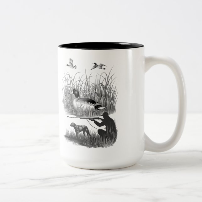 Elegant Anka Hunter Scene Graphic - Natur och Wil Två-Tonad Mugg (Höger)