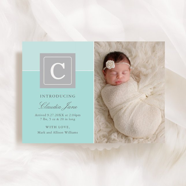 Elegant Aqua Monogram Babyflicka Foto Födelse Meddelande (Skapare uppladdad)