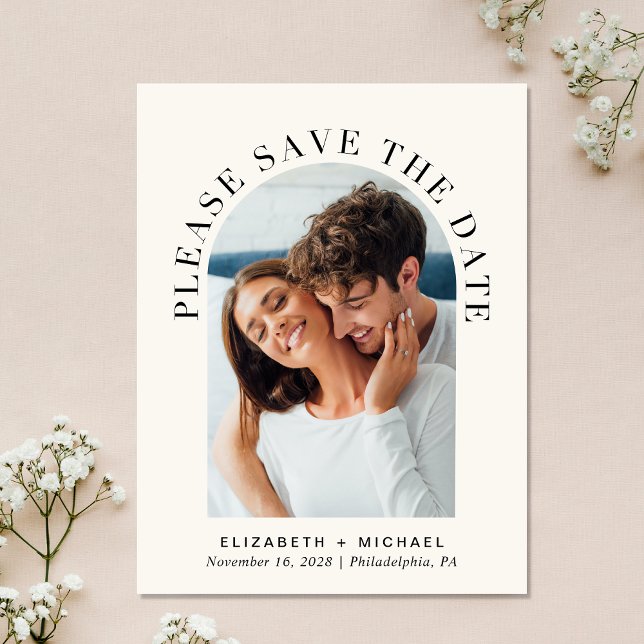 Elegant Arch Foto QR-kod Spara Datum Meddelande Vykort (Celebrate your love story with a save the date showcasing your photo in an elegant arch frame)