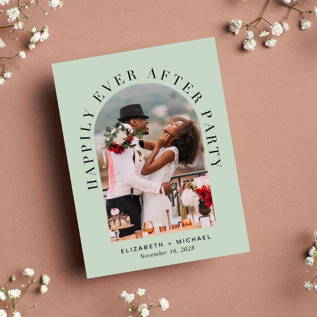 Elegant Arch Photo Sage Bröllagsmottagning  Inbjudan Vykort (Skapare uppladdad)