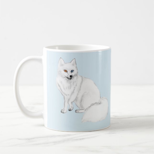 Elegant Arctic Fox with Snowflake Design Mug Kaffemugg (Vänster)