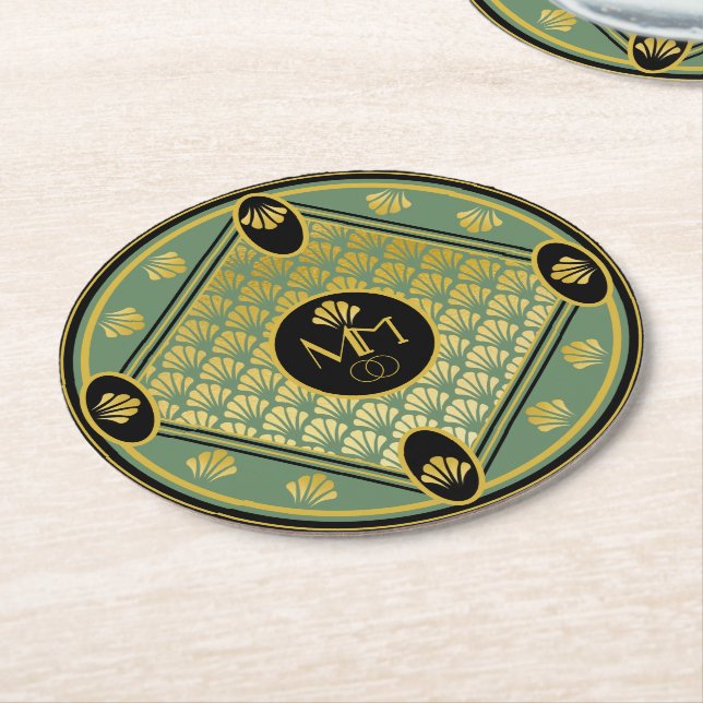 Elegant Art Deco Fläkt Mönster Monogram Bröllop Underlägg Papper Rund (Vinklad)