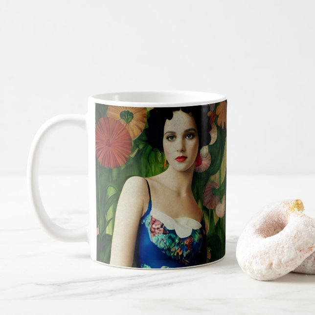 Elegant Art Deco Stil Kvinnor med stora blommor Kaffemugg (Med munk)