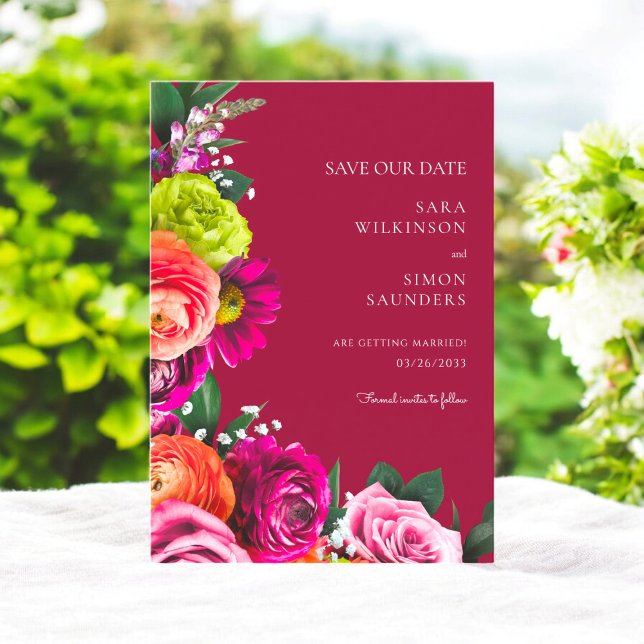 elegant av den moderna blommigten spara datumet (save the date card with elegant florals on a fresh burgundy floral background)