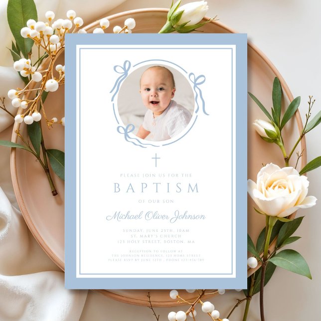 Elegant Baby Blue Bow Boy Photo Baptism Inbjudningar (Elegant Baby Blue Bow Boy Photo Baptism Invitation)