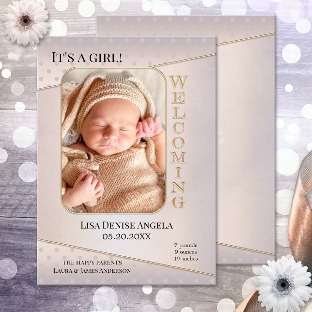 Elegant Baby födelsekort för foto Tack Kort (Elegant birth announcement card featuring your baby photo on an artistic gold with polka dots)