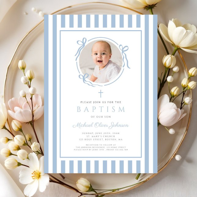 Elegant babyblå båge foto pojke dop inbjudningar (Elegant Baby Blue Bow Photo Boy Baptism Invitation)