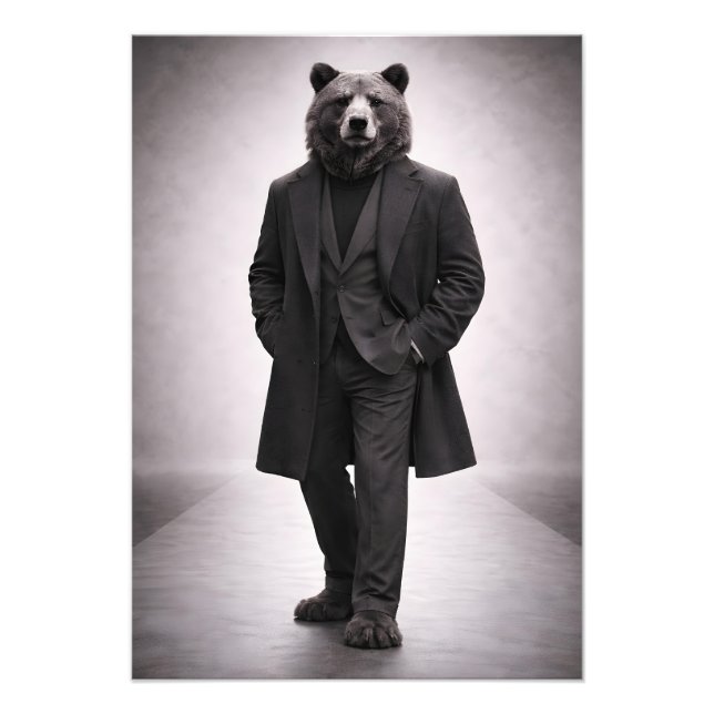 Elegant Bear in Classic Dark Suit Portrait Fototryck (Framsidan)