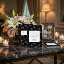 Elegant Begravningstackkort med mjuka blommor Tack Kort