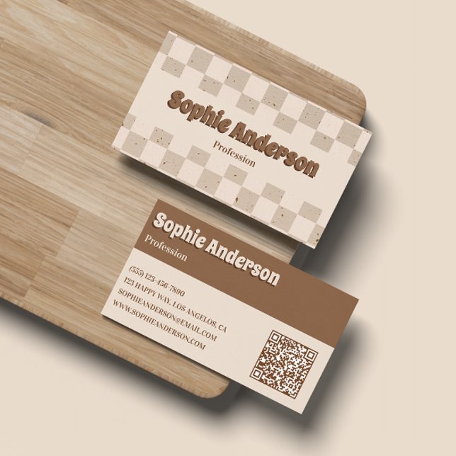 Elegant Beige & Brun Rutig Mönster med QR-kod Visitkort (Skapare uppladdad)