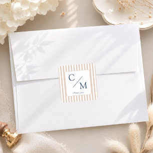 Elegant Beige Brunrandiga Monogram Bröllop Fyrkantigt Klistermärke