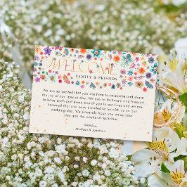 Elegant Beige Whimsisk Vildblomma Guld Typografi Placeringskort