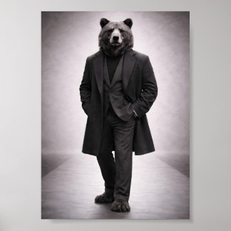 Elegant björn i klassisk mörk kostym porträtt poster