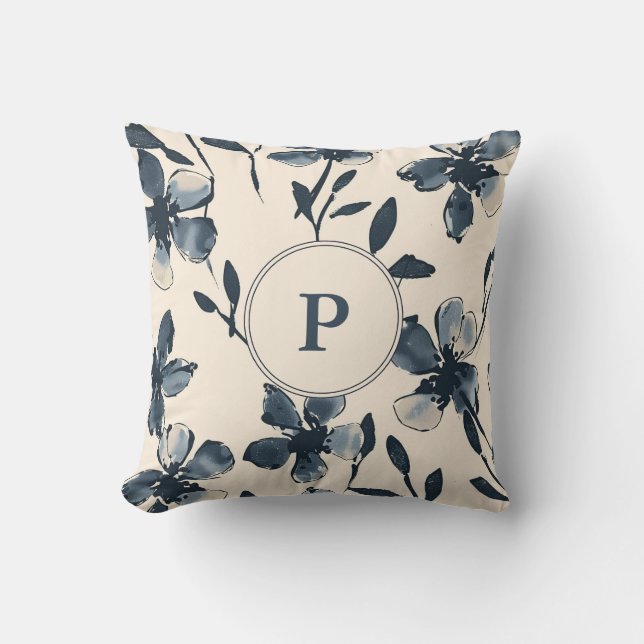Elegant Blå Akvarell Blommig Monogram Kräm Kudde (Framsida)