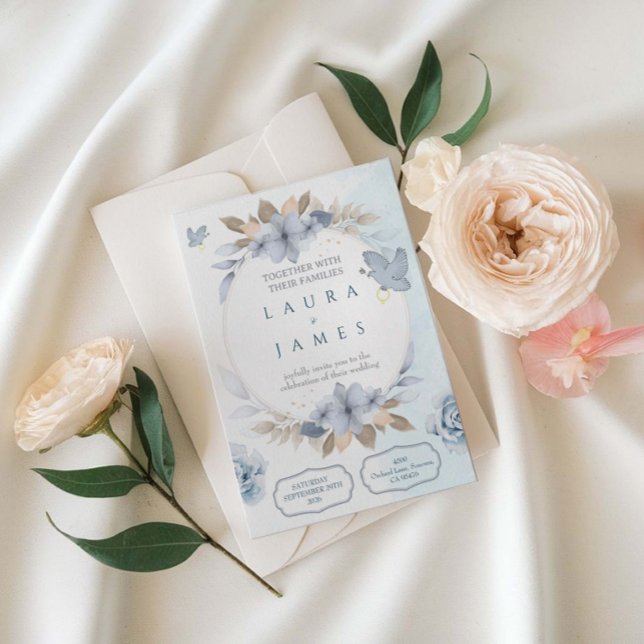 Elegant Blå Blommig Bröllopsinbjudan med Duva Inbjudningar (Skapare uppladdad)