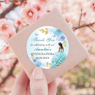 Elegant blå Blommigt Quinceanera Birthday Runt Klistermärke