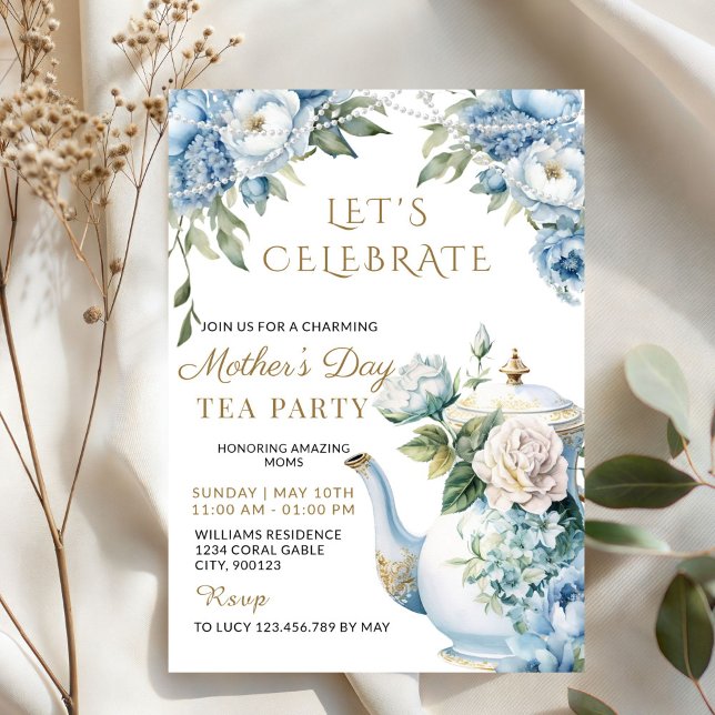 Elegant blå blomsterte Tea Party för mors dag  Inbjudningar (Elegant Blue Floral Vintage Teapot Tea Party Invitation)