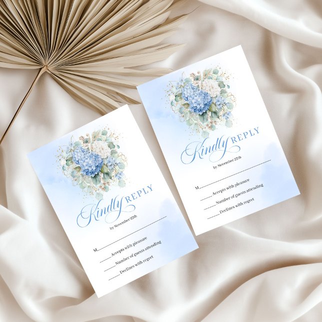 Elegant blå hortensia guld bröllops RSVP-kort OSA Kort (Elegant Blue Hydrangea Gold Wedding RSVP Card)