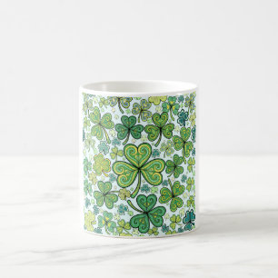Elegant blå och grön Shamrock-klöver Mönster Kopp