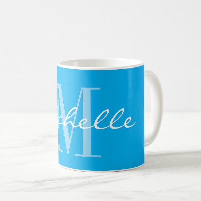 Elegant blå och vit namnmonogram kaffemugg (Framsida höger)