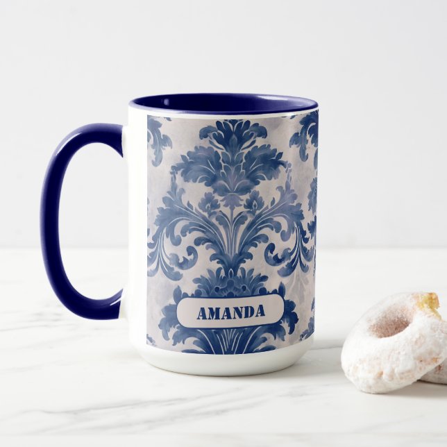 Elegant blå Toile de Jouy-damaskmonogram Mugg (Med munk)
