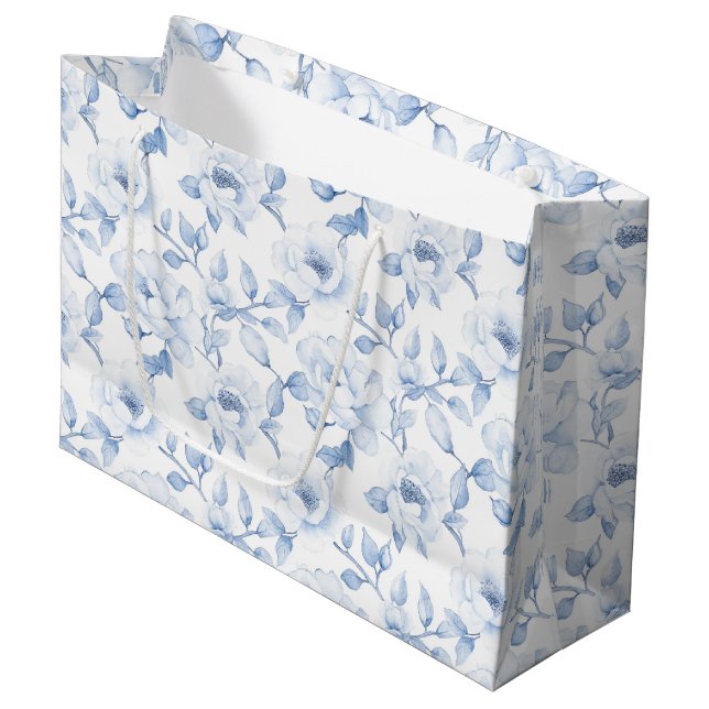 Elegant Blå Vit Blommig Bröllopsdusch (Framsidan Vinklad)
