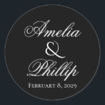 Elegant Black and White bröllop Stickers Runt Klistermärke<br><div class="desc">Svarta och vita är tidlösa färg av både elegans och enkelhet. Det moderna stil i denna bröllop-svit kommer att göra er bröllop ännu mer minnesvärd! Fullt anpassade, från typsnitt till färg. Tveka inte att kontakta oss om du vill ha en design eller förändring som inte kan göras med hjälp av...</div>