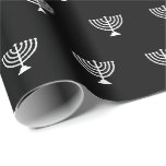 Elegant Black and white Jewish menorah Hanukkah Presentpapper<br><div class="desc">Den minimalistiska moderna svarta och vita judiska menorah mönster-elegant-presenten Svällande Papper. Vit menorah mönster på svart bakgrund. Denna pappra förpackning är underbar för Hanukkah,  Chanukah,  pub mitzvah,  bat mitzvah,  shabbat och judiska Helgdagar.</div>