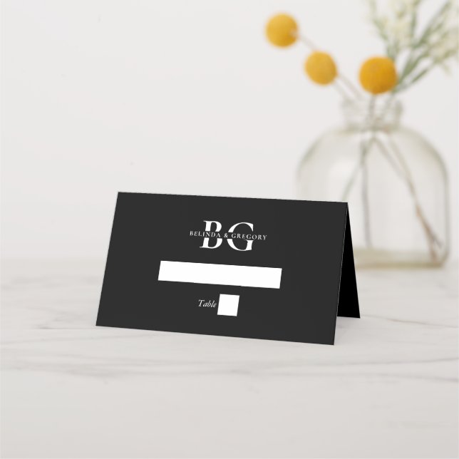 Elegant Black and White Monogram Initialer Bröllop Placeringskort (Framsida)