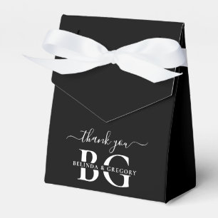 Elegant Black and White Monogram Initialer Bröllop Presentaskar