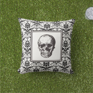 Elegant Black Gotham Damask Pattern Skull Utomhuskudde