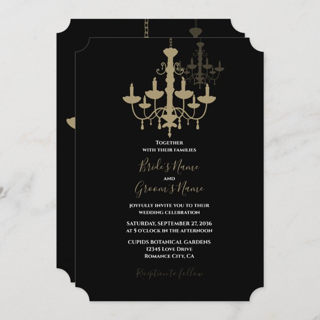 Elegant Black Guld Chandelier bröllopsinbjudan Inbjudningar (Fram/baksida)