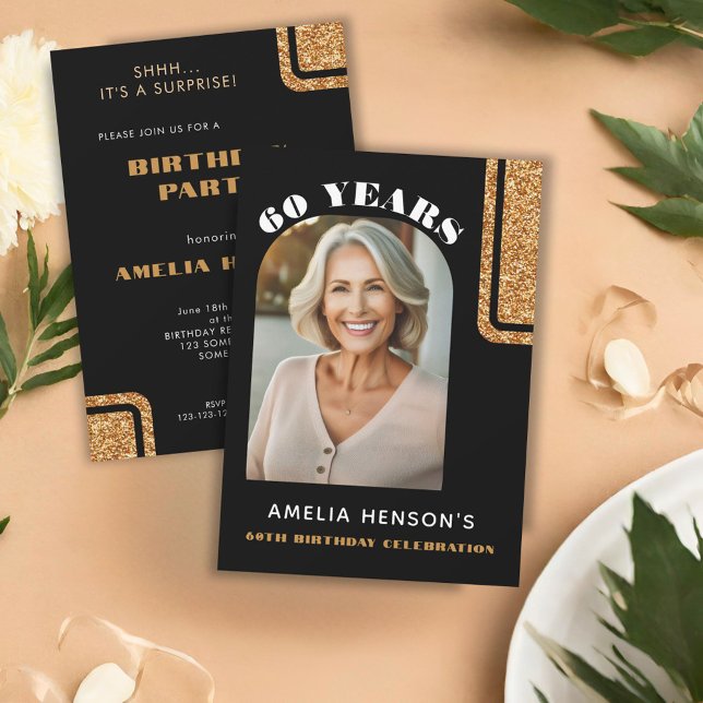 Elegant Black Guld Glitter Foto 60:e födelsedagen Inbjudningar (Skapare uppladdad)