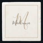 Elegant Black Guld Monogram Namn Snyggt Script  Stenunderlägg<br><div class="desc">Skriptstenen elegant Black och Guld Monogram Namn Snyggt Underlägg. Anpassa det här trendigets skripttypografi med monogrammet underlägg med ditt namn och monogrammet först. Perfektens gåva till henne.</div>