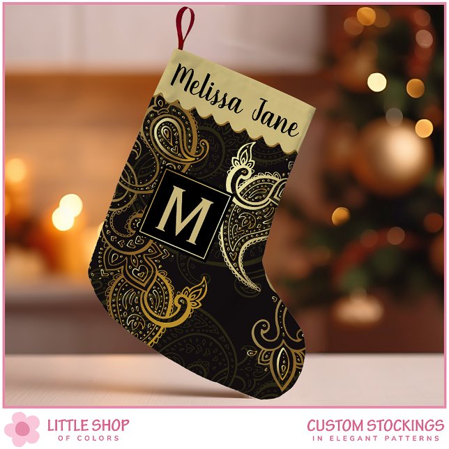 Elegant Black Guld Paisley Monogram Liten Julstrumpa (Skapare uppladdad)