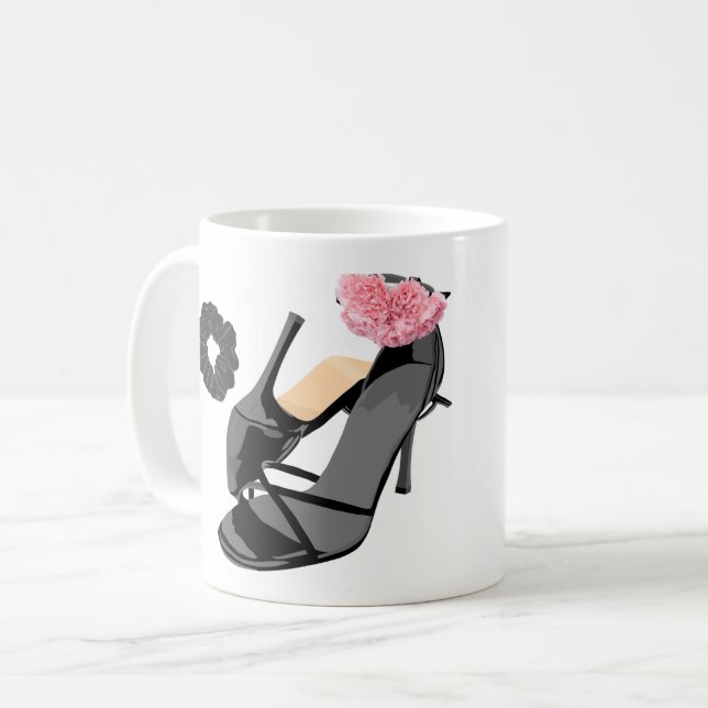Elegant Black Heels & Carnation Art - Classy Femin Kaffemugg (Framsida vänster)