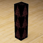 Elegant Black Metallic Red Julgran Mönster Presentask För Vinflaska<br><div class="desc">Elegant Decorative Metallic Red and Black God jul Träd Mönster Julhelg Presentask för Vinflaska</div>