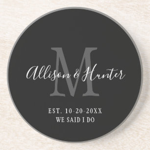 Elegant Black Monogram Etablerad Newlyweds Underlägg