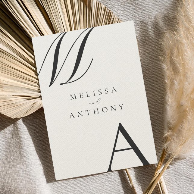 Elegant Black och Ecru Monogram Minimalist Bröllop Inbjudningar (Skapare uppladdad)