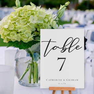 Elegant Black Typography Bröllop Bordsnummer Card
